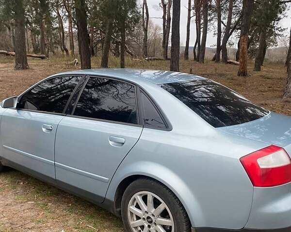 Синий Ауди А4, объемом двигателя 1.6 л и пробегом 230 тыс. км за 5700 $, фото 6 на Automoto.ua