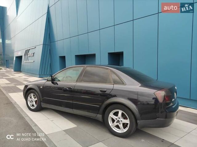 Синий Ауди А4, объемом двигателя 1.9 л и пробегом 270 тыс. км за 3800 $, фото 1 на Automoto.ua