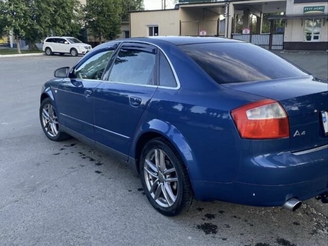 Синий Ауди А4, объемом двигателя 3 л и пробегом 327 тыс. км за 3200 $, фото 4 на Automoto.ua