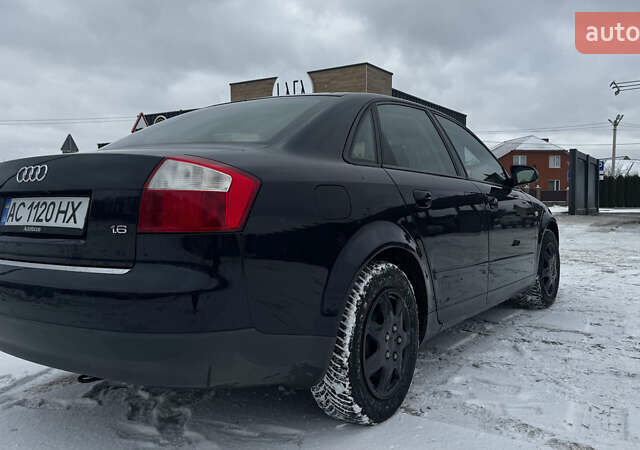 Синій Ауді А4, об'ємом двигуна 1.6 л та пробігом 244 тис. км за 5200 $, фото 13 на Automoto.ua
