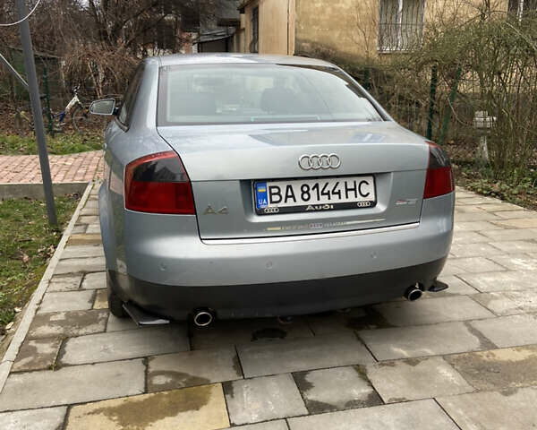 Синій Ауді А4, об'ємом двигуна 2.4 л та пробігом 266 тис. км за 5100 $, фото 10 на Automoto.ua
