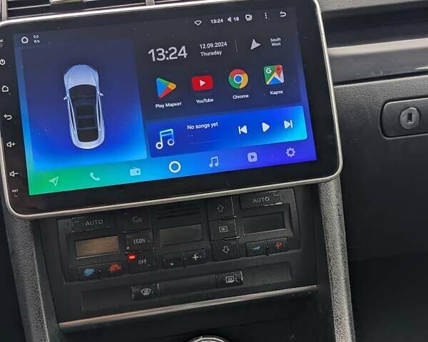 Синій Ауді А4, об'ємом двигуна 1.6 л та пробігом 305 тис. км за 5100 $, фото 15 на Automoto.ua