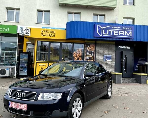 Синій Ауді А4, об'ємом двигуна 1.6 л та пробігом 305 тис. км за 5100 $, фото 9 на Automoto.ua