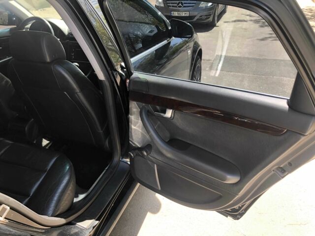 Синій Ауді А4, об'ємом двигуна 2 л та пробігом 350 тис. км за 5300 $, фото 9 на Automoto.ua