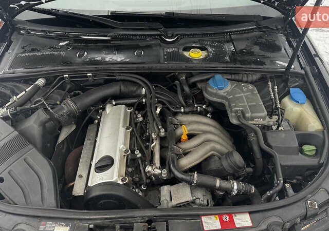 Синій Ауді А4, об'ємом двигуна 1.6 л та пробігом 244 тис. км за 5200 $, фото 19 на Automoto.ua