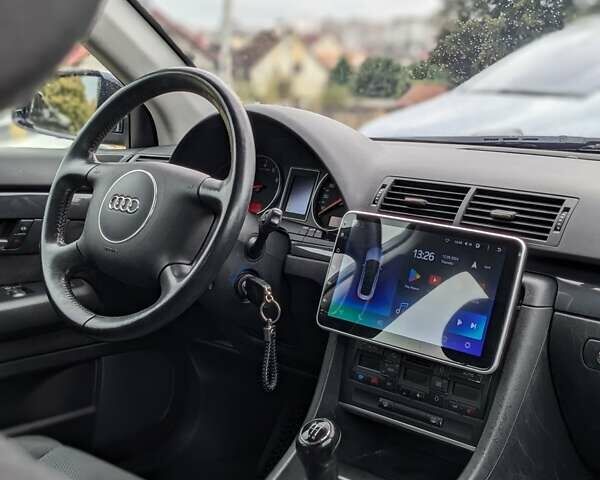 Синій Ауді А4, об'ємом двигуна 1.6 л та пробігом 305 тис. км за 5100 $, фото 37 на Automoto.ua