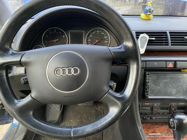 Синий Ауди А4, объемом двигателя 3 л и пробегом 250 тыс. км за 2600 $, фото 14 на Automoto.ua