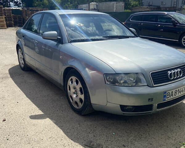 Синій Ауді А4, об'ємом двигуна 2.4 л та пробігом 266 тис. км за 5100 $, фото 8 на Automoto.ua