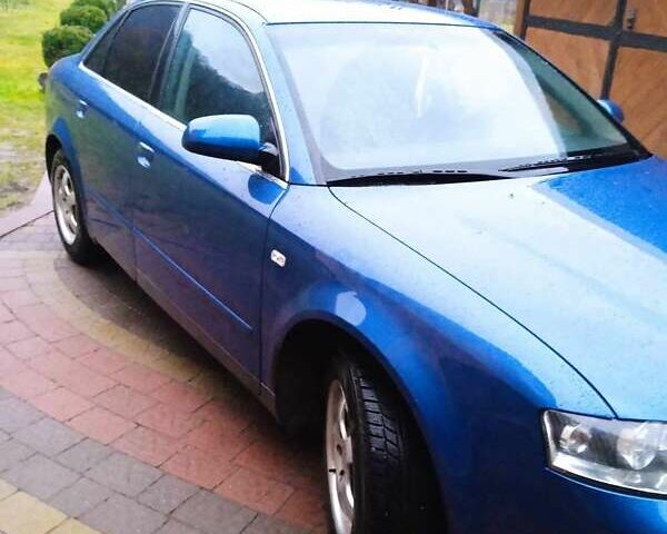 Синій Ауді А4, об'ємом двигуна 1.6 л та пробігом 189 тис. км за 5600 $, фото 1 на Automoto.ua