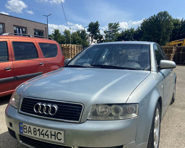 Синій Ауді А4, об'ємом двигуна 2.4 л та пробігом 266 тис. км за 5100 $, фото 7 на Automoto.ua