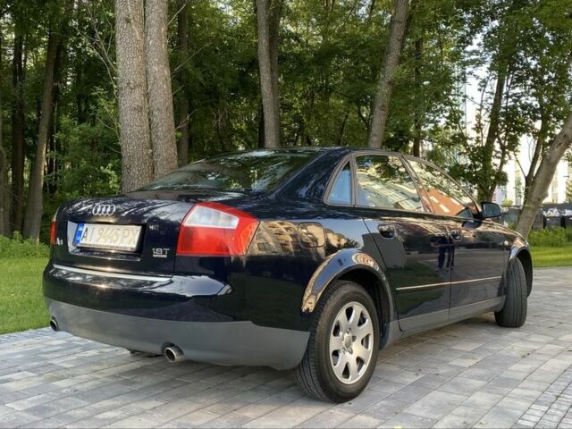 Синий Ауди А4, объемом двигателя 1.8 л и пробегом 310 тыс. км за 5400 $, фото 3 на Automoto.ua