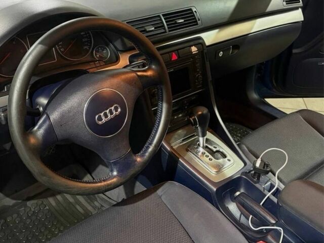 Синій Ауді А4, об'ємом двигуна 2.5 л та пробігом 320 тис. км за 2850 $, фото 4 на Automoto.ua