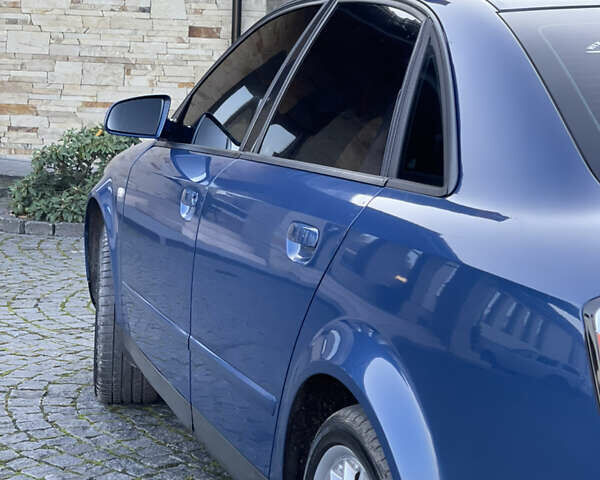 Синий Ауди А4, объемом двигателя 1.6 л и пробегом 258 тыс. км за 4199 $, фото 8 на Automoto.ua