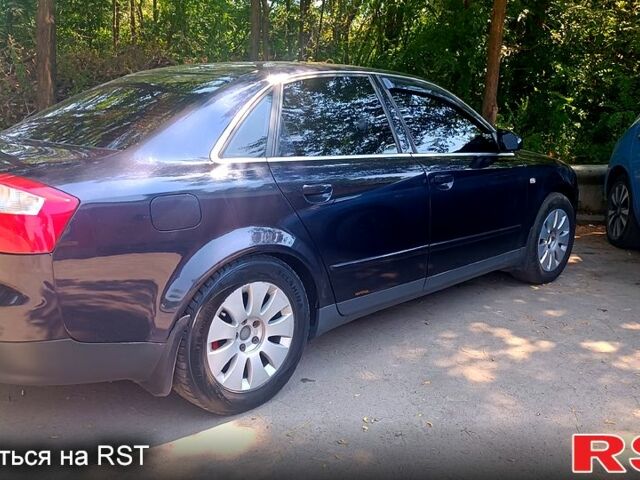 Синий Ауди А4, объемом двигателя 2 л и пробегом 400 тыс. км за 4500 $, фото 3 на Automoto.ua