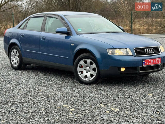 Синій Ауді А4, об'ємом двигуна 2 л та пробігом 205 тис. км за 4550 $, фото 16 на Automoto.ua