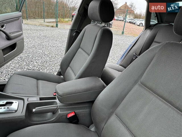 Синій Ауді А4, об'ємом двигуна 2 л та пробігом 205 тис. км за 4550 $, фото 57 на Automoto.ua