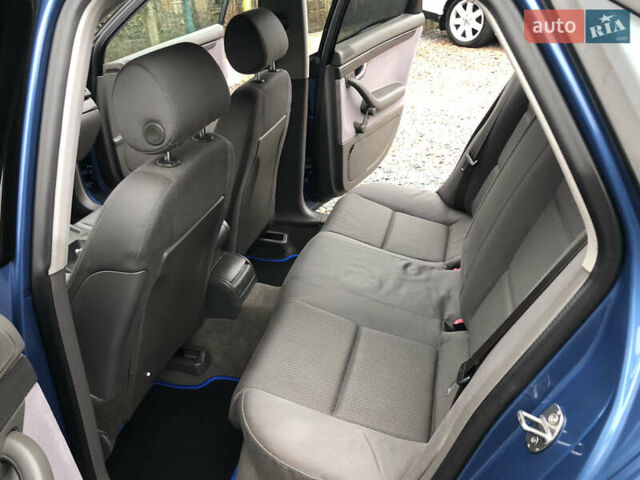 Синий Ауди А4, объемом двигателя 2 л и пробегом 200 тыс. км за 4750 $, фото 64 на Automoto.ua