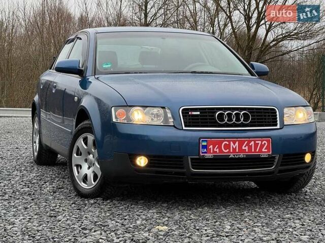 Синій Ауді А4, об'ємом двигуна 2 л та пробігом 205 тис. км за 4550 $, фото 1 на Automoto.ua