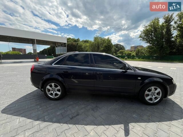 Синий Ауди А4, объемом двигателя 2.5 л и пробегом 290 тыс. км за 4500 $, фото 1 на Automoto.ua