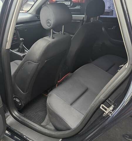 Синий Ауди А4, объемом двигателя 0 л и пробегом 373 тыс. км за 4200 $, фото 18 на Automoto.ua