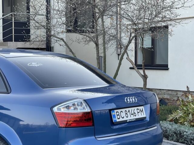 Синий Ауди А4, объемом двигателя 1.6 л и пробегом 258 тыс. км за 4199 $, фото 3 на Automoto.ua
