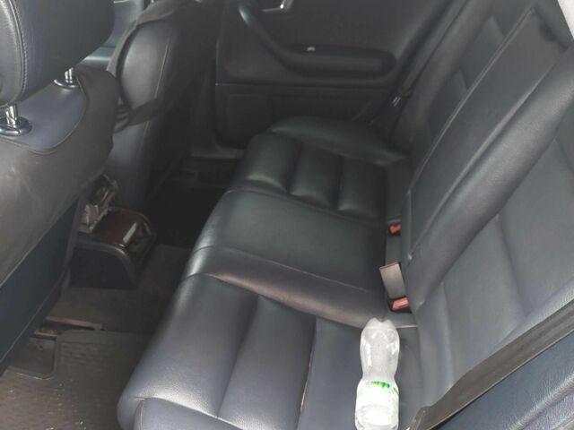 Синий Ауди А4, объемом двигателя 2.5 л и пробегом 370 тыс. км за 3700 $, фото 8 на Automoto.ua