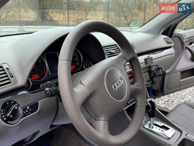 Синій Ауді А4, об'ємом двигуна 2 л та пробігом 205 тис. км за 4550 $, фото 48 на Automoto.ua