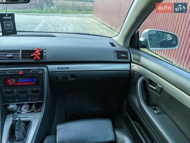 Синий Ауди А4, объемом двигателя 1.8 л и пробегом 400 тыс. км за 4600 $, фото 9 на Automoto.ua