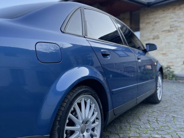 Синий Ауди А4, объемом двигателя 1.6 л и пробегом 258 тыс. км за 4199 $, фото 8 на Automoto.ua