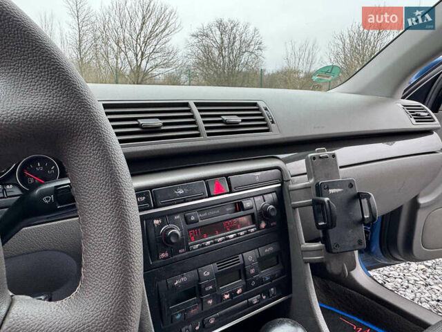 Синій Ауді А4, об'ємом двигуна 2 л та пробігом 205 тис. км за 4550 $, фото 60 на Automoto.ua