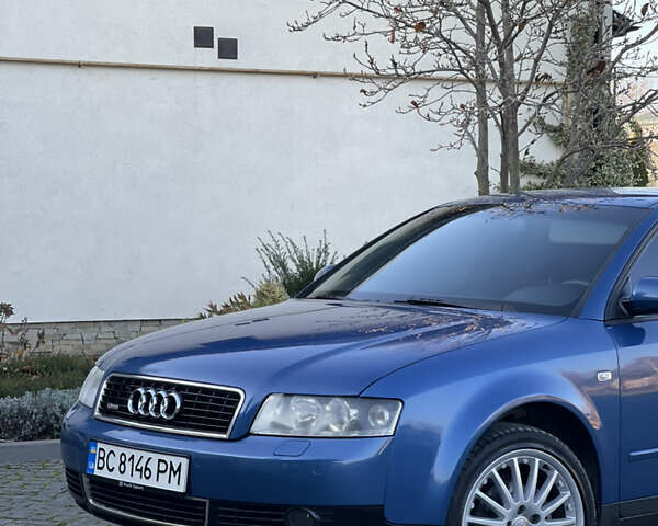 Синий Ауди А4, объемом двигателя 1.6 л и пробегом 258 тыс. км за 4199 $, фото 4 на Automoto.ua