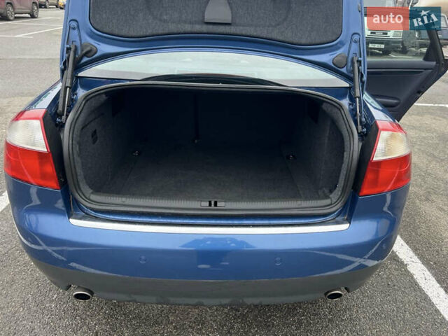 Синий Ауди А4, объемом двигателя 2.39 л и пробегом 254 тыс. км за 5999 $, фото 9 на Automoto.ua