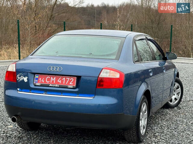 Синій Ауді А4, об'ємом двигуна 2 л та пробігом 205 тис. км за 4550 $, фото 35 на Automoto.ua