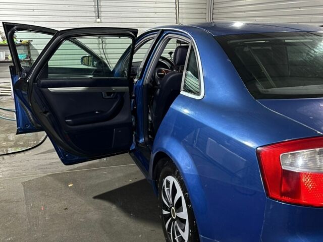 Синій Ауді А4, об'ємом двигуна 2.5 л та пробігом 350 тис. км за 2600 $, фото 3 на Automoto.ua