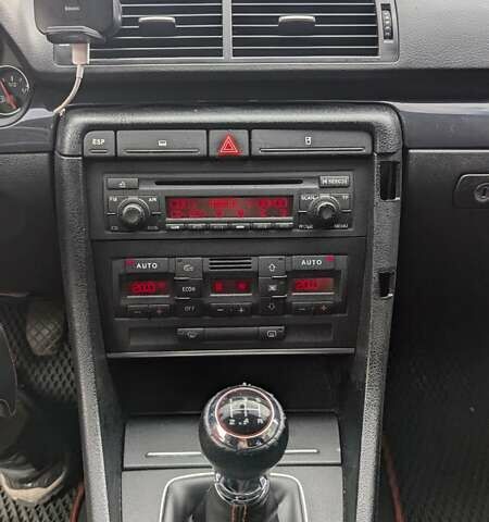 Синий Ауди А4, объемом двигателя 0 л и пробегом 373 тыс. км за 4200 $, фото 16 на Automoto.ua