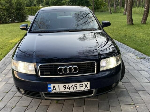 Синий Ауди А4, объемом двигателя 1.8 л и пробегом 310 тыс. км за 5400 $, фото 9 на Automoto.ua