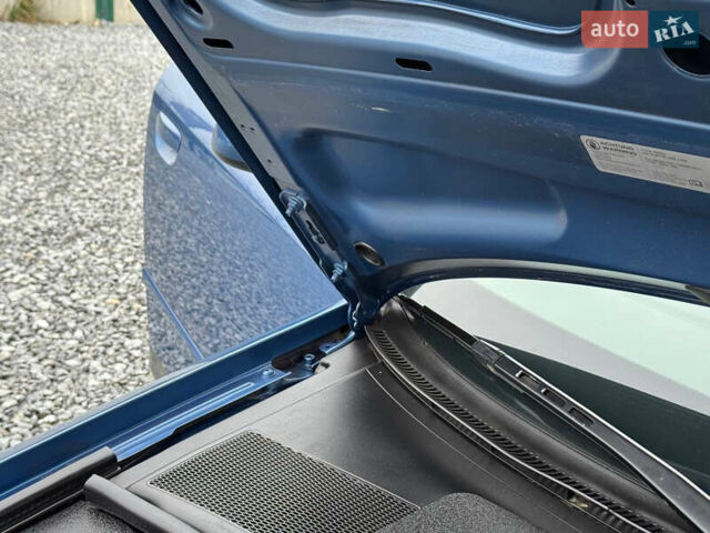 Синій Ауді А4, об'ємом двигуна 2 л та пробігом 205 тис. км за 4550 $, фото 78 на Automoto.ua
