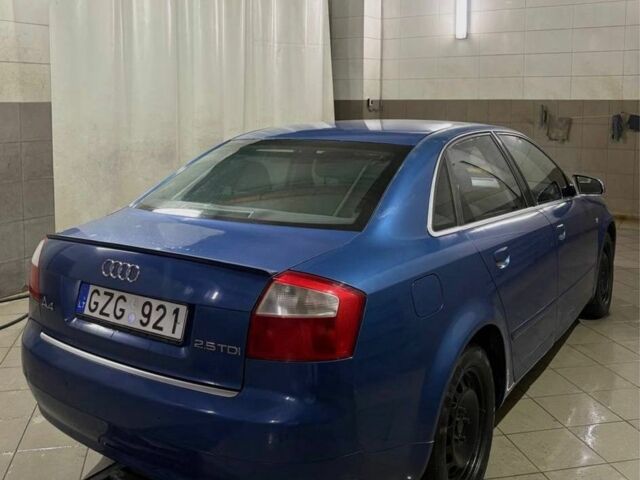 Синій Ауді А4, об'ємом двигуна 2.5 л та пробігом 320 тис. км за 2850 $, фото 3 на Automoto.ua