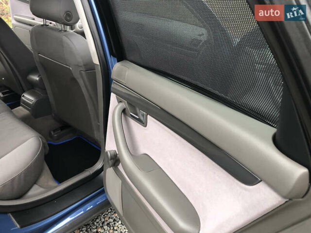 Синий Ауди А4, объемом двигателя 2 л и пробегом 200 тыс. км за 4750 $, фото 59 на Automoto.ua