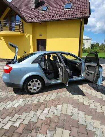 Синий Ауди А4, объемом двигателя 1.98 л и пробегом 334 тыс. км за 4999 $, фото 4 на Automoto.ua