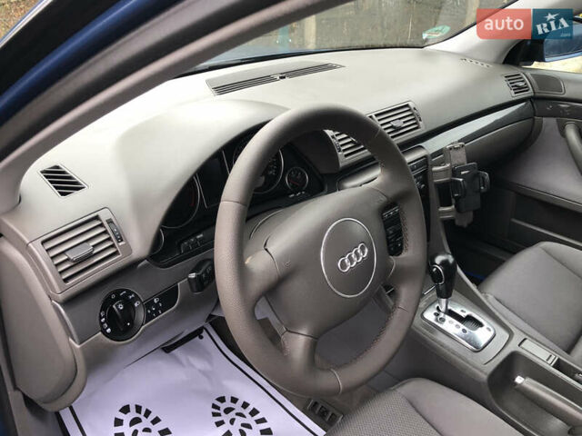 Синий Ауди А4, объемом двигателя 2 л и пробегом 200 тыс. км за 4750 $, фото 45 на Automoto.ua