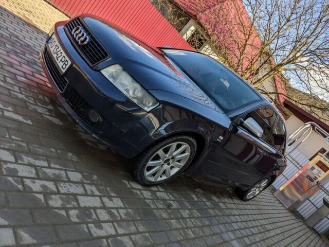 Синій Ауді А4, об'ємом двигуна 1.8 л та пробігом 400 тис. км за 4500 $, фото 5 на Automoto.ua