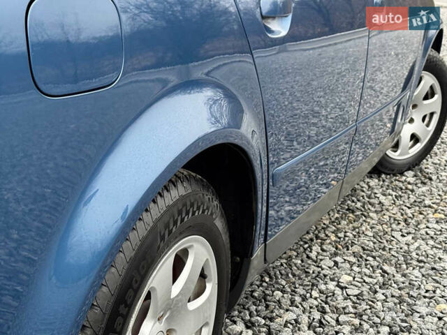 Синій Ауді А4, об'ємом двигуна 2 л та пробігом 205 тис. км за 4550 $, фото 42 на Automoto.ua