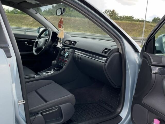 Синий Ауди А4, объемом двигателя 1.8 л и пробегом 265 тыс. км за 5500 $, фото 1 на Automoto.ua