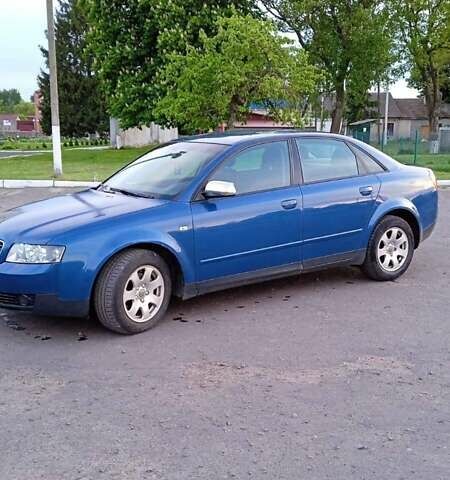 Синий Ауди А4, объемом двигателя 2 л и пробегом 199 тыс. км за 4900 $, фото 2 на Automoto.ua