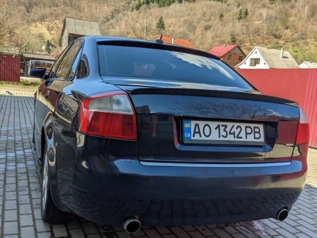 Синій Ауді А4, об'ємом двигуна 1.8 л та пробігом 400 тис. км за 4500 $, фото 7 на Automoto.ua