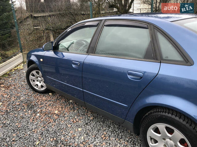 Синий Ауди А4, объемом двигателя 2 л и пробегом 200 тыс. км за 4750 $, фото 40 на Automoto.ua