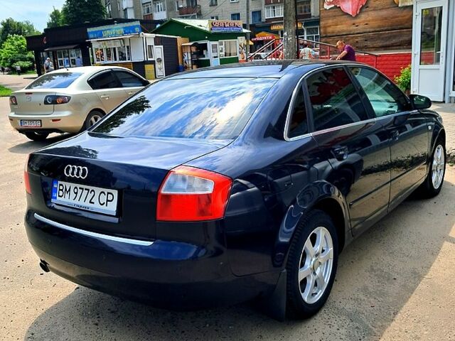 Синий Ауди А4, объемом двигателя 2 л и пробегом 220 тыс. км за 5200 $, фото 1 на Automoto.ua