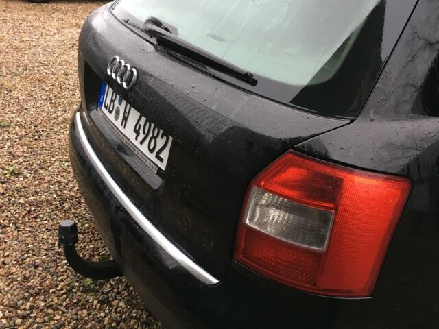 Синій Ауді А4, об'ємом двигуна 1.9 л та пробігом 187 тис. км за 3329 $, фото 6 на Automoto.ua
