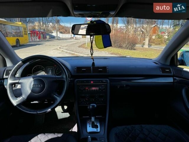 Синій Ауді А4, об'ємом двигуна 2.4 л та пробігом 254 тис. км за 4990 $, фото 24 на Automoto.ua